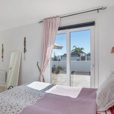 Saga Estepona